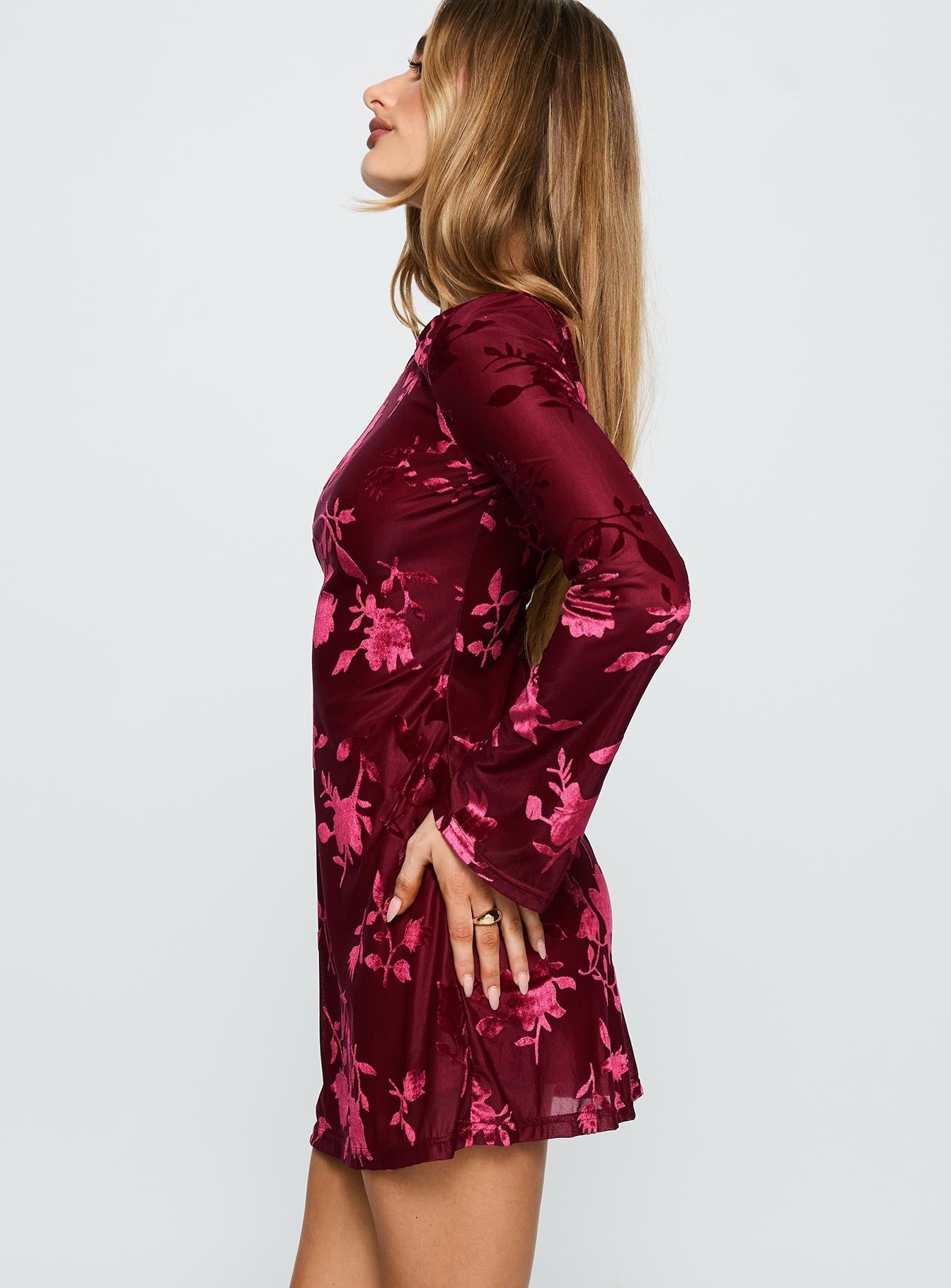 Lukea Long Sleeve Mini Dress Burgundy Burnout