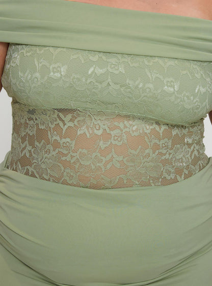 Gwendolen Off The Shoulder Maxi Dress Green Curve