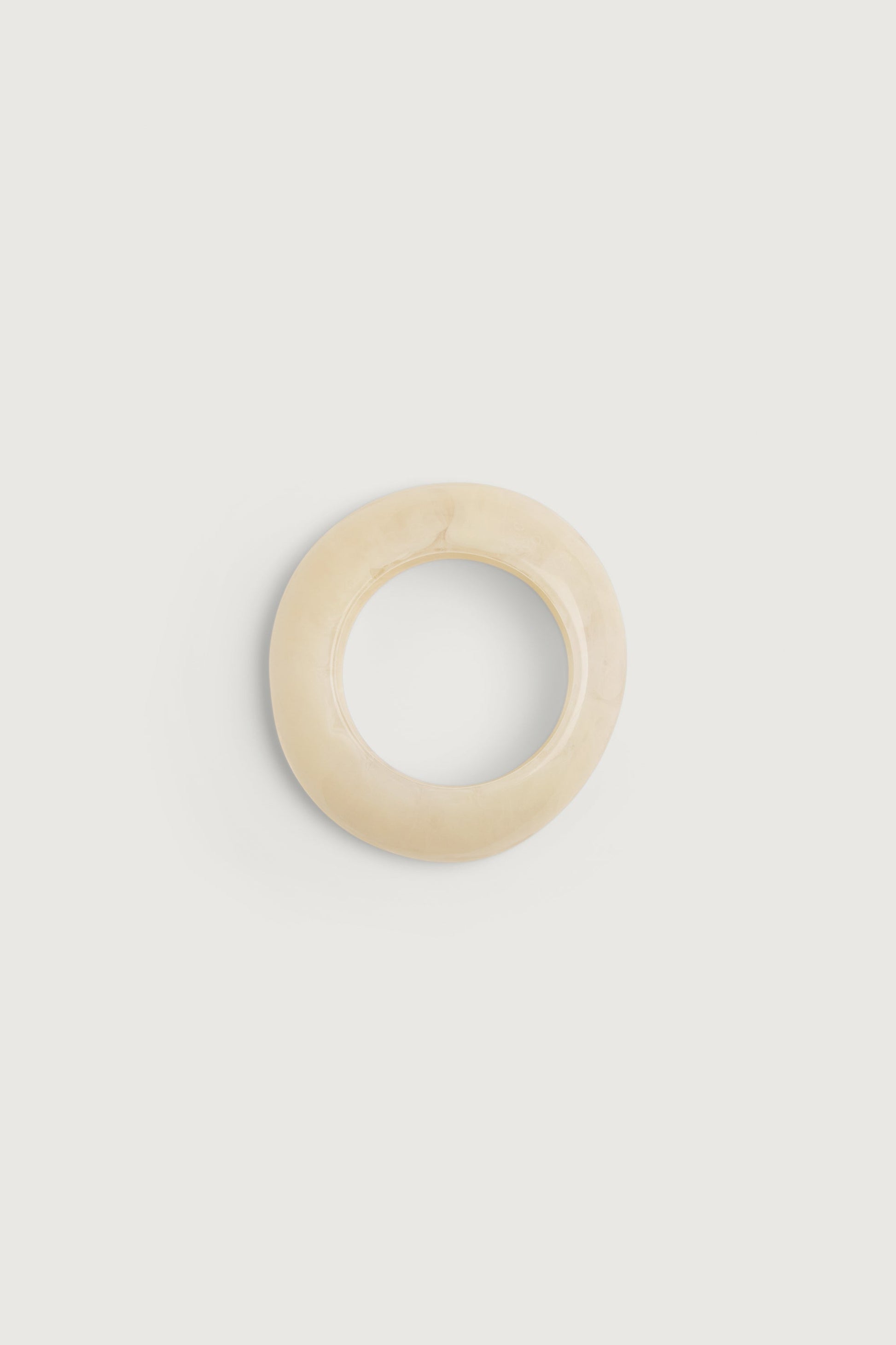 CHUNKY BANGLE