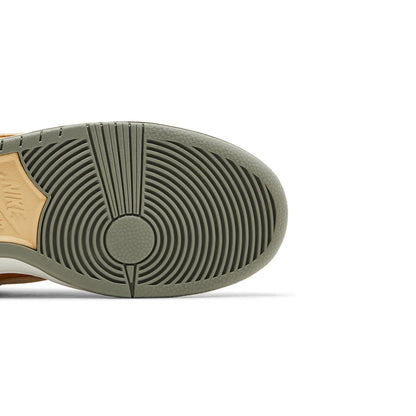 Dunk Low 'Light Carbon Monarch' (2024)