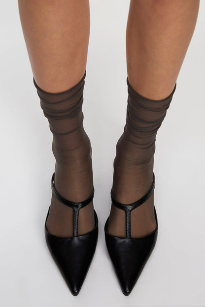 POINTED TOE STRAPPY HEEL