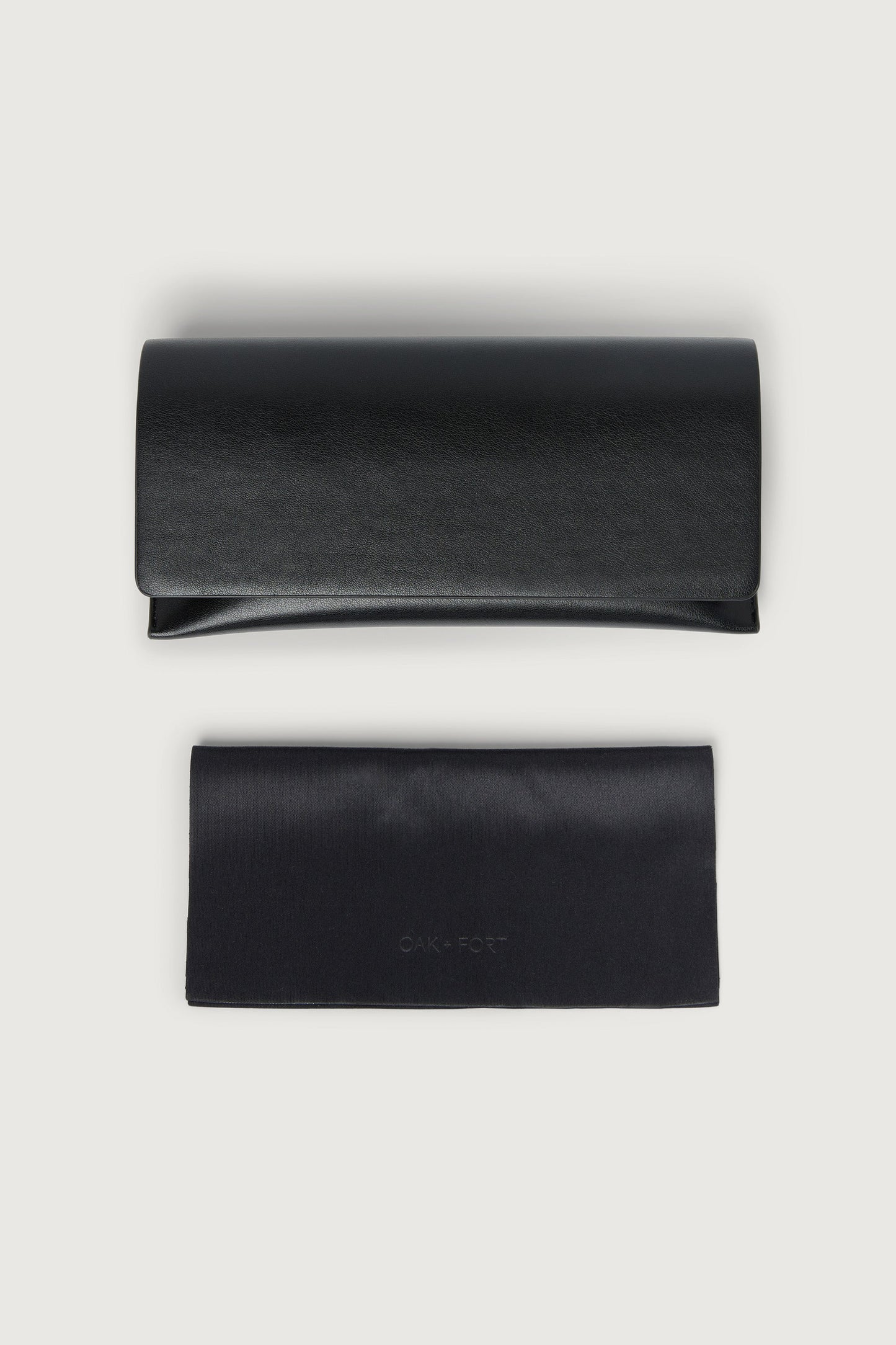 POINTED EDGE SUNGLASSES