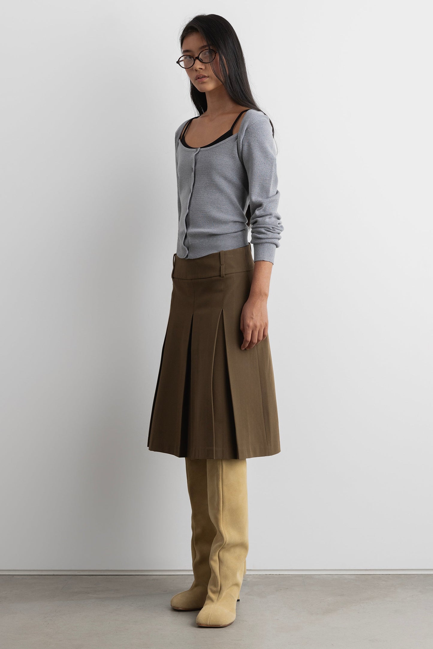 BUTTON FRONT SQUARE NECK SWEATER