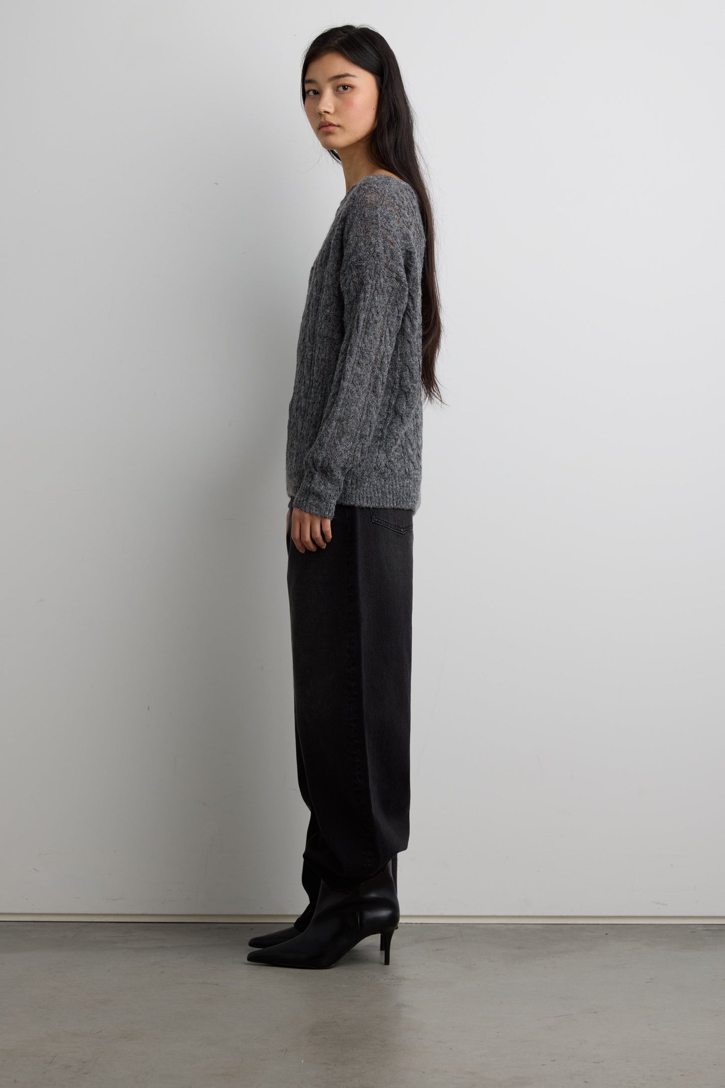 WOOL-BLEND CABLE KNIT SWEATER